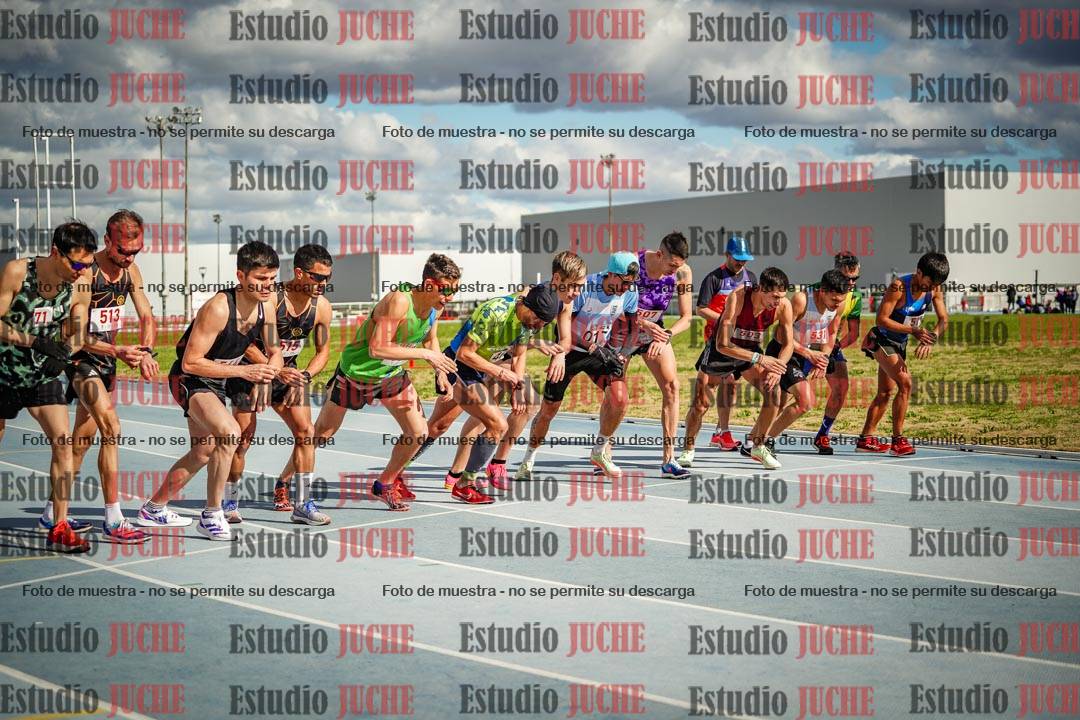 Fotos de los 5000 m llanos de varones