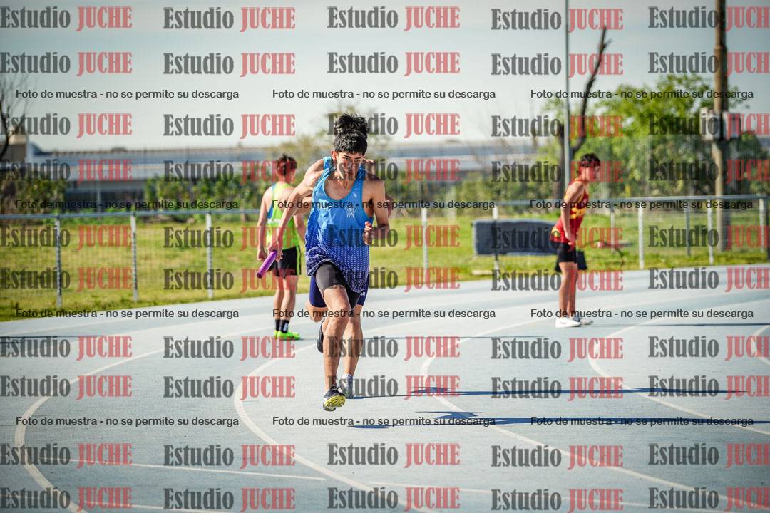 Fotos de las postas 8x300 m mixtas