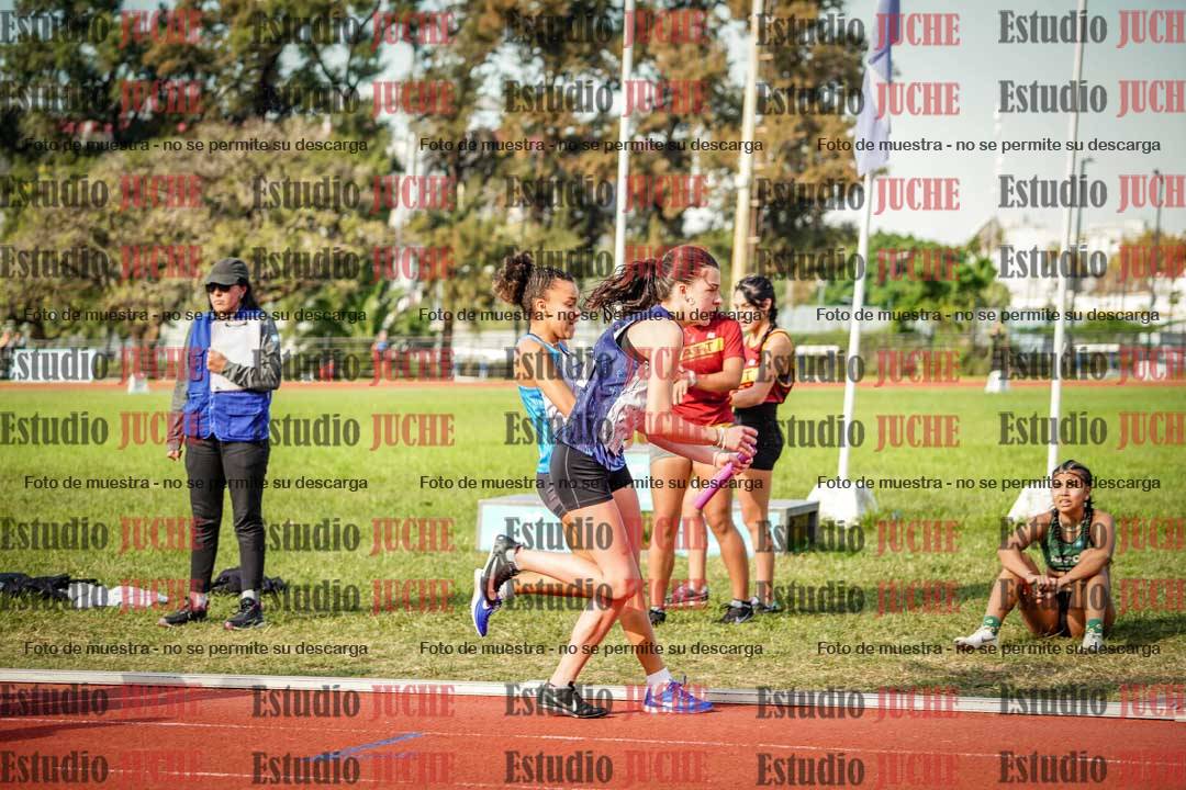 Fotos de las postas 4x400 m llanos de mujeres