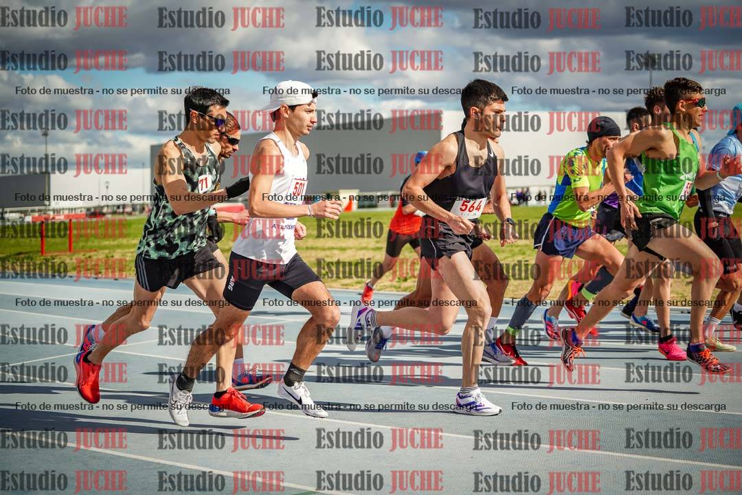 Fotos de los 5000 m llanos de varones