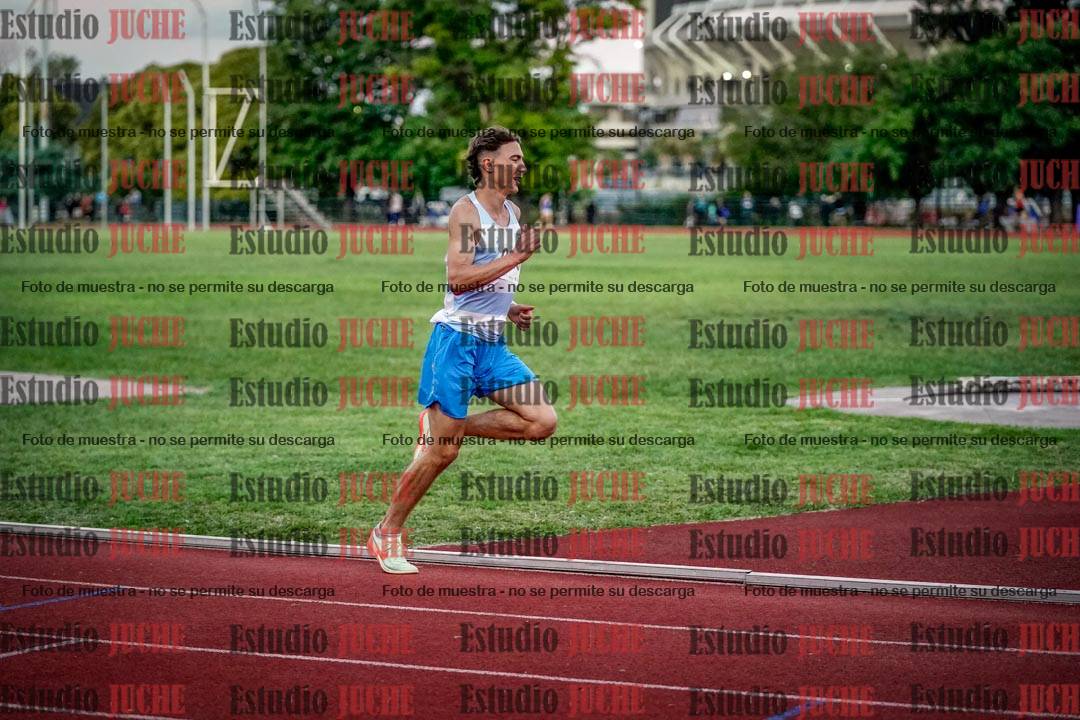 Fotos de los 1500 m llanos de varones