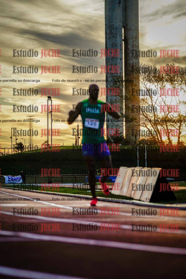 Fotos de los 1500 m llanos de varones - deca 10
