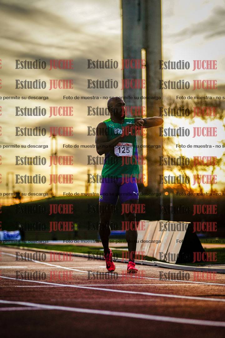 Fotos de los 1500 m llanos de varones - deca 10