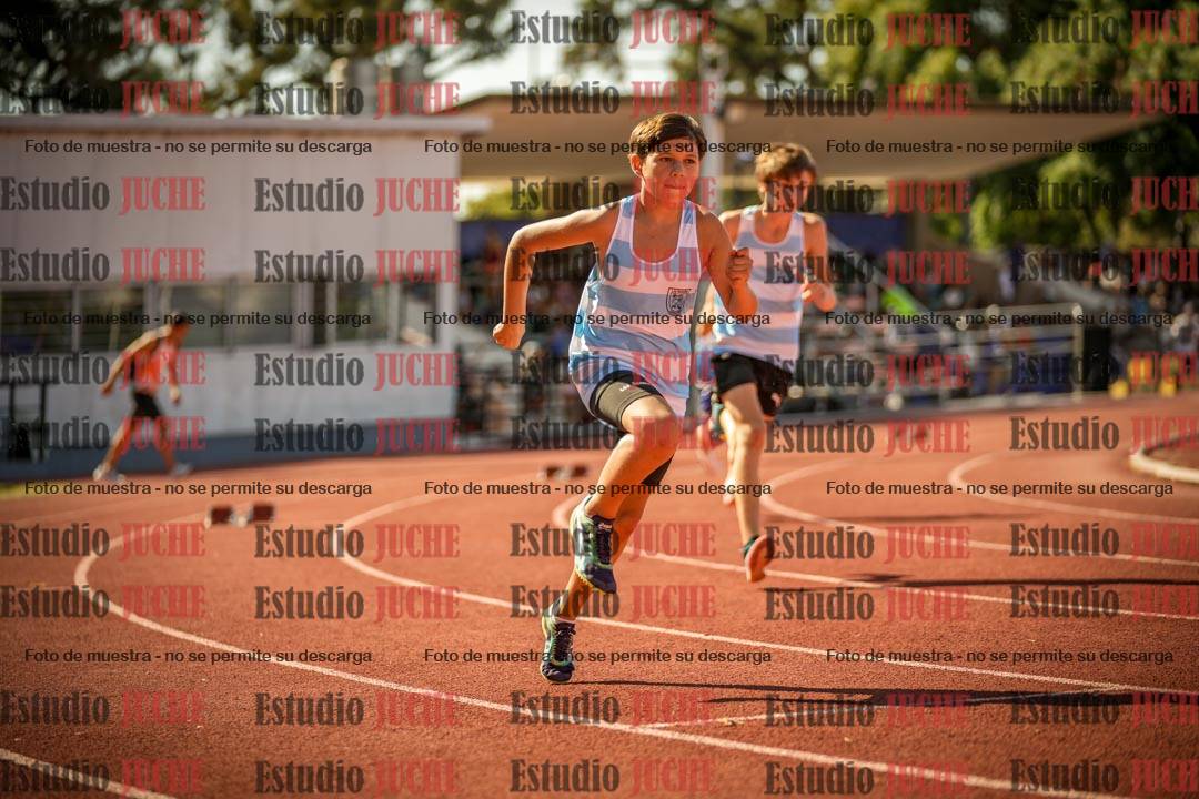 Fotos de los 400 m llanos de varones