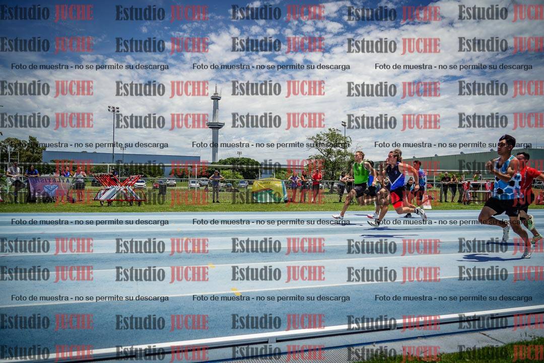 Fotos de los 100 m llanos de varones