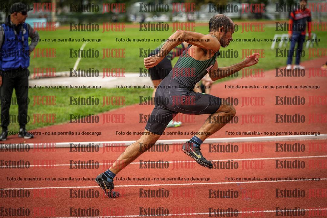 Fotos de los 400 m llanos de varones