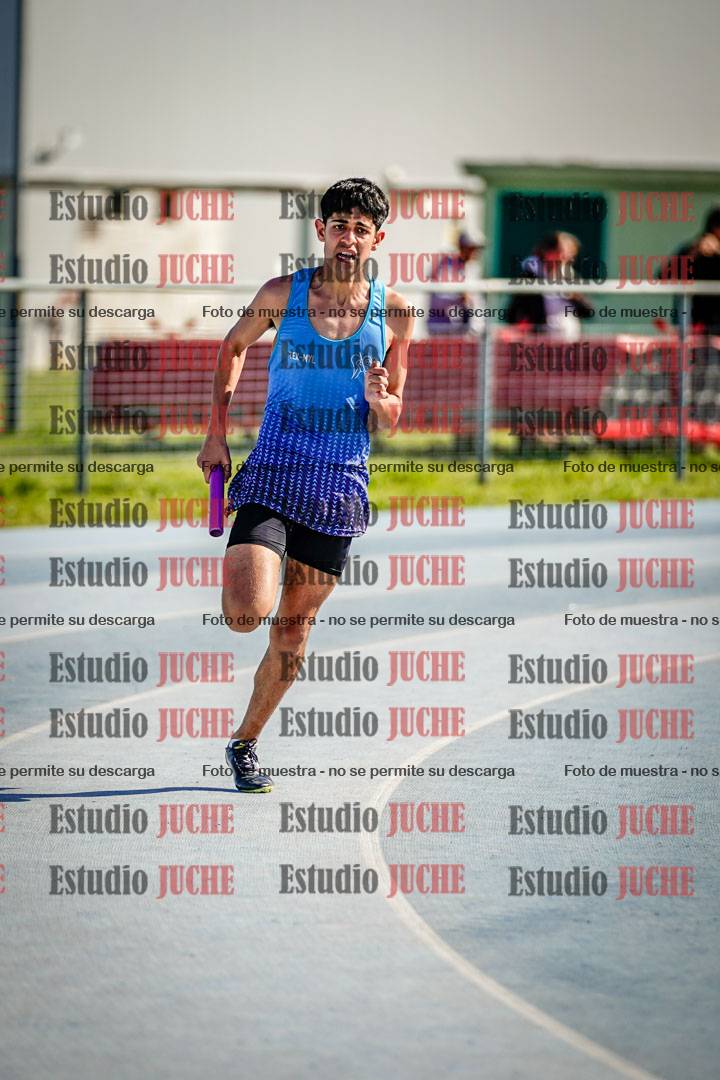 Fotos de las postas 8x300 m mixtas