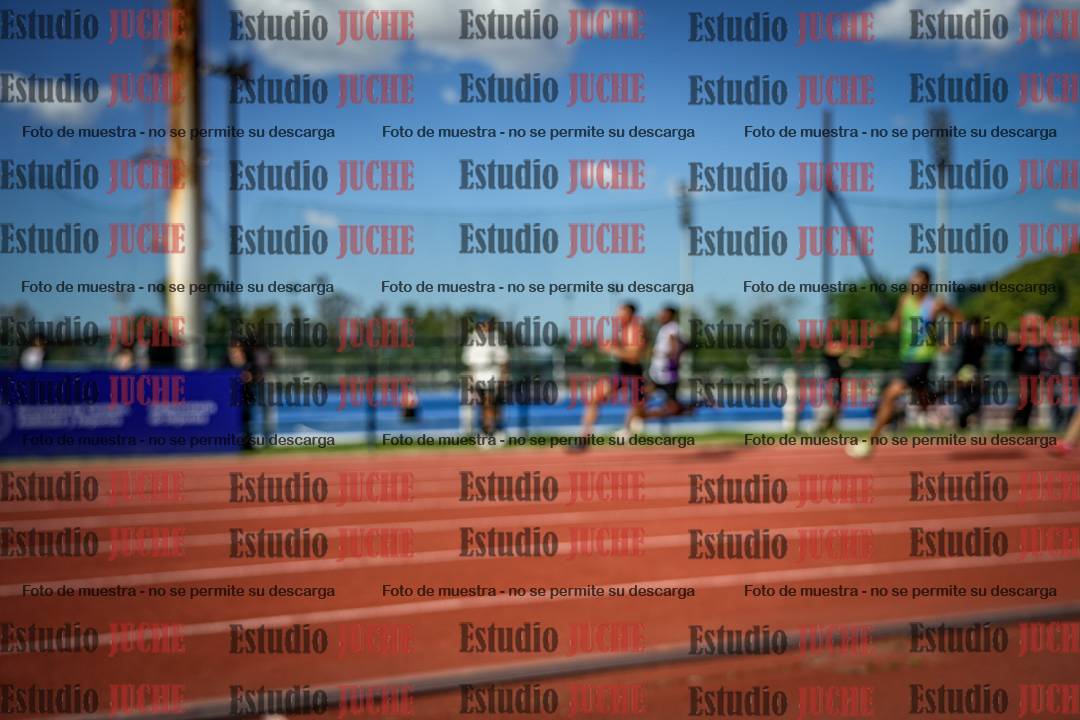Fotos de los 200 m llanos de varones