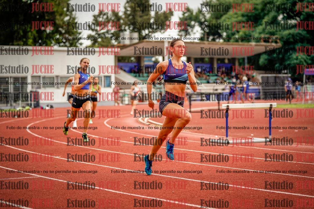 Fotos de los 400 m con vallas de mujeres