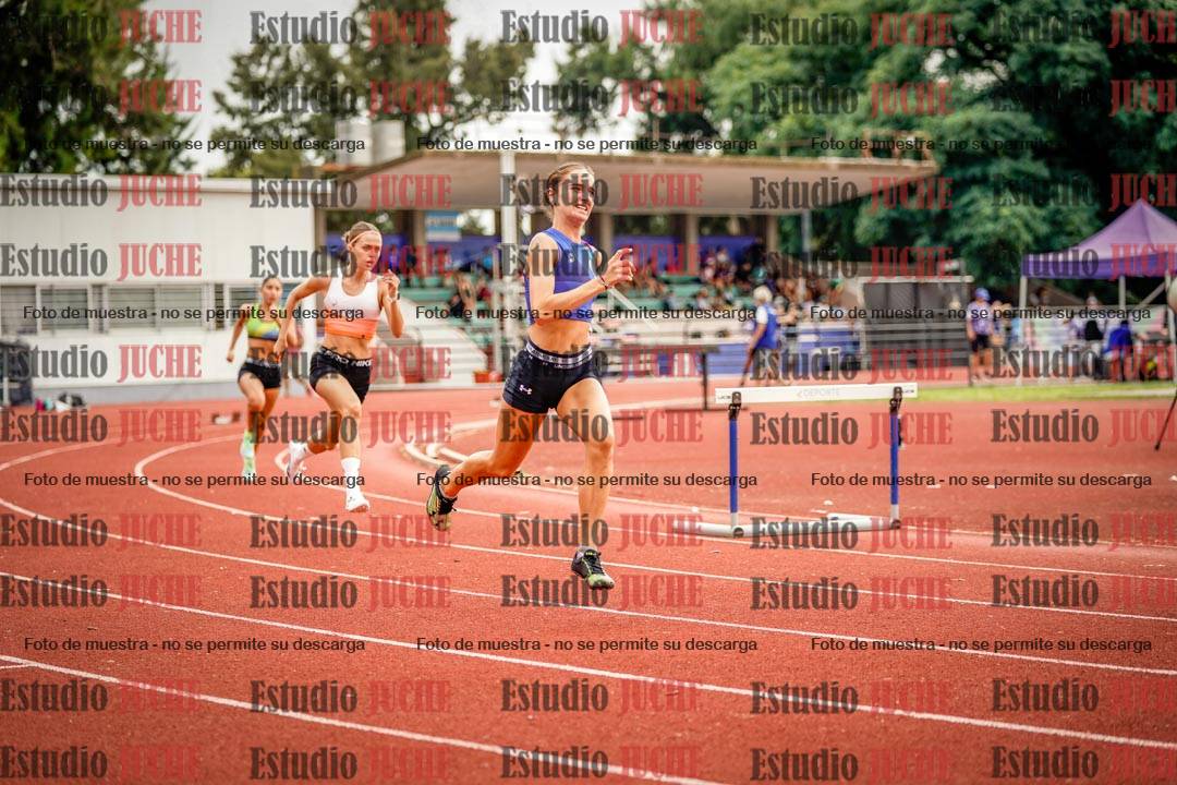Fotos de los 400 m con vallas de mujeres