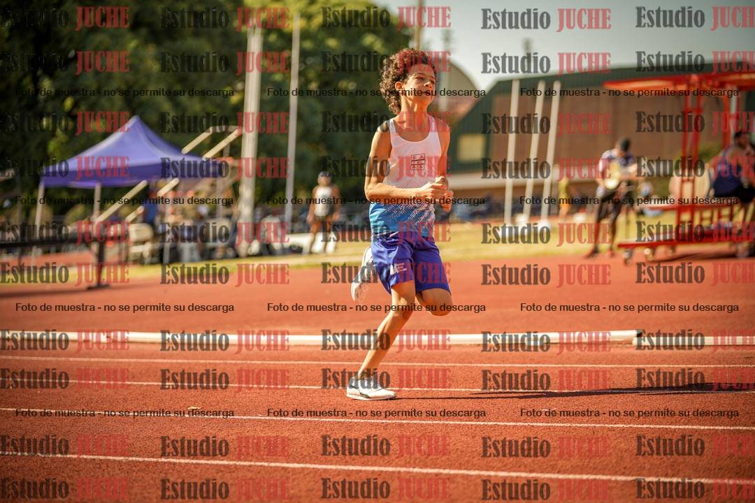 Fotos de los 400 m llanos de varones