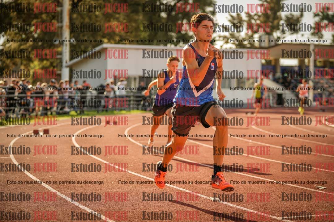 Fotos de los 400 m llanos de varones