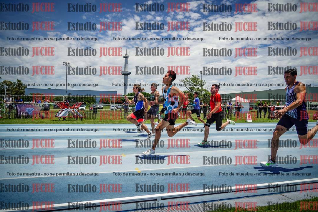 Fotos de los 100 m llanos de varones