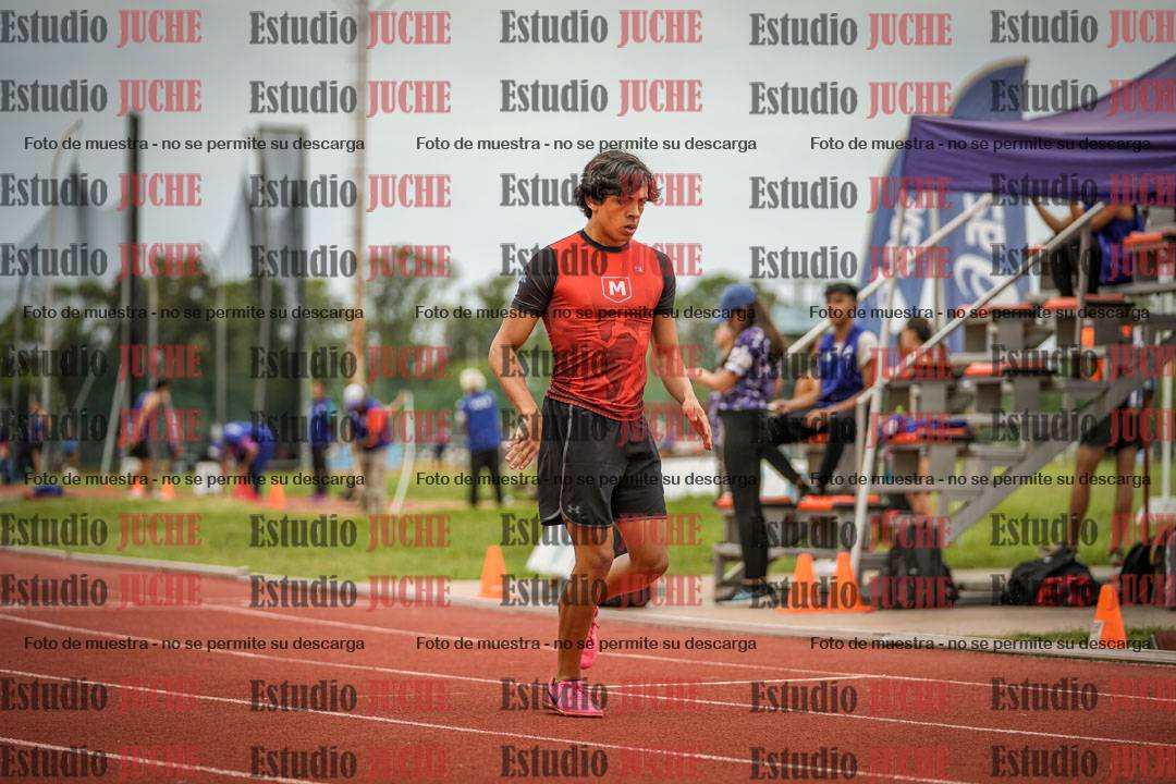 Fotos de los 400 m llanos de varones