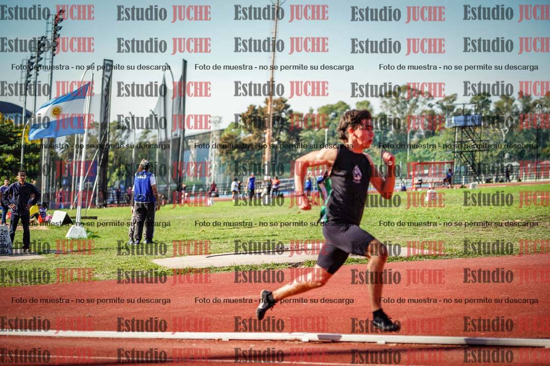 Fotos de los 400 m llanos de varones