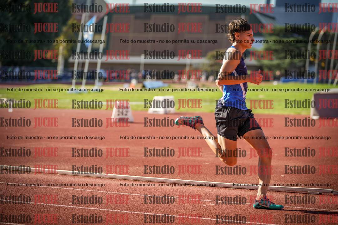 Fotos de los 400 m llanos de varones
