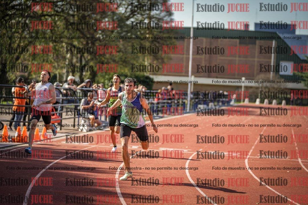 Fotos de los 400 m llanos de varones
