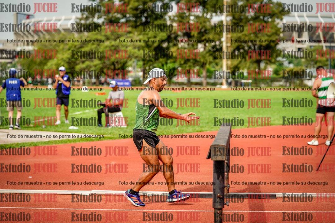 Fotos de los 3000 m con obstáculos de varones