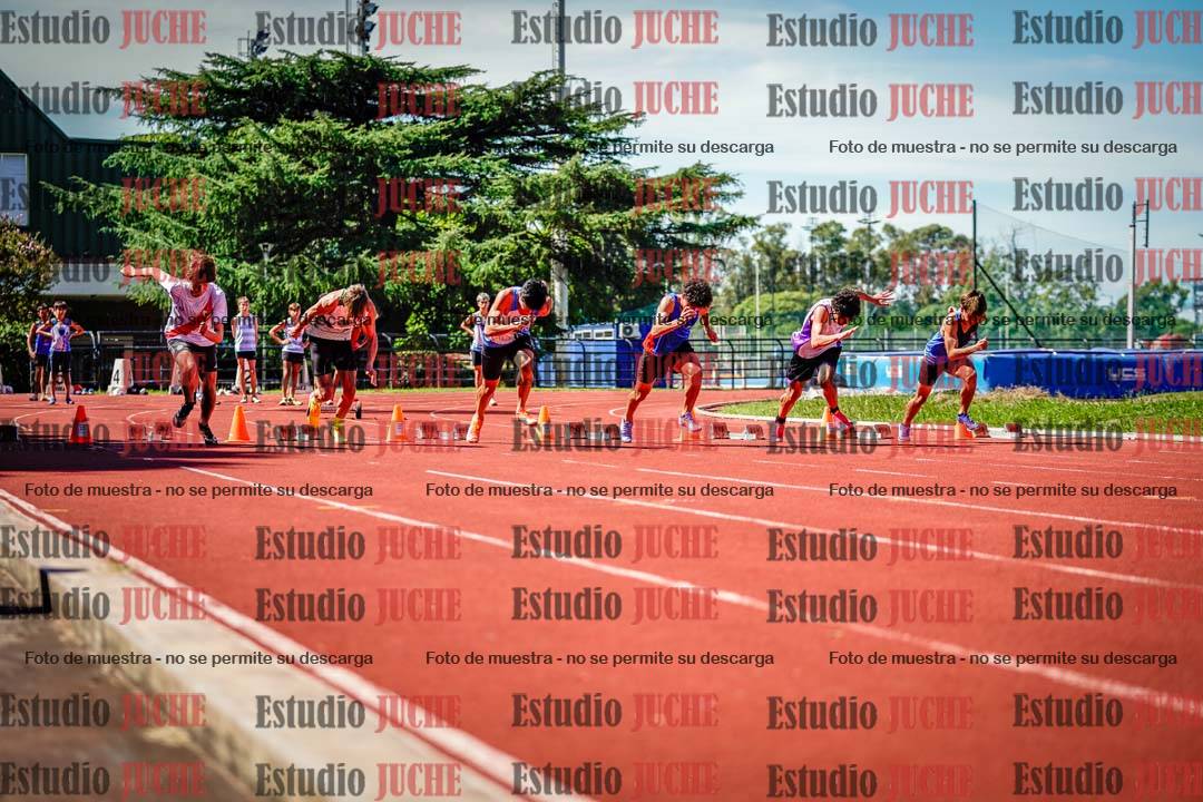 Fotos de los 80 m de varones
