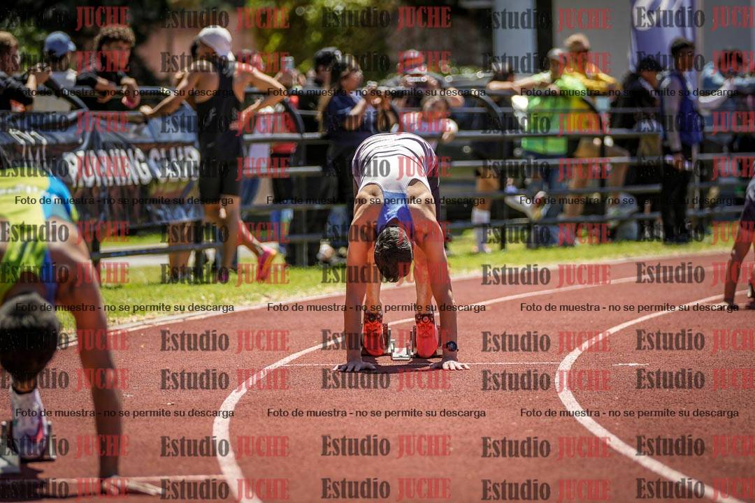 Fotos de los 400 m llanos de varones
