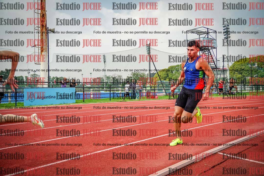 Fotos de los 200 m llanos de varones