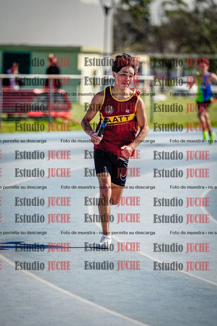 Fotos de las postas 8x300 m mixtas
