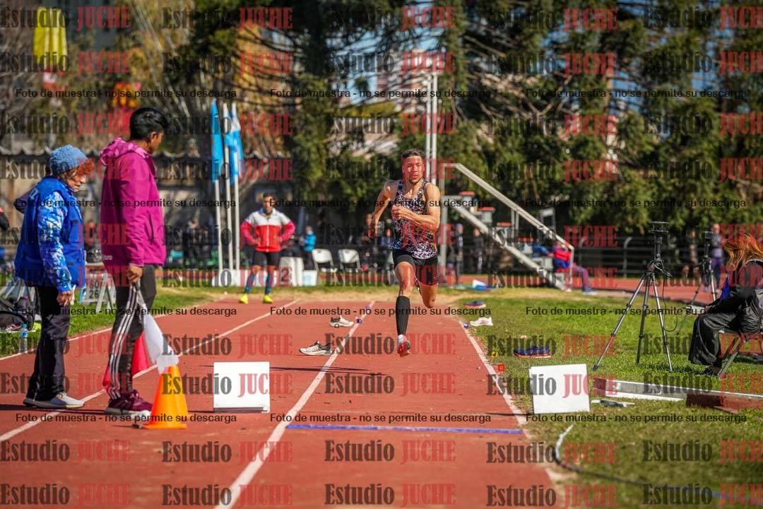 Fotos del salto triple - incluye todas las tablas