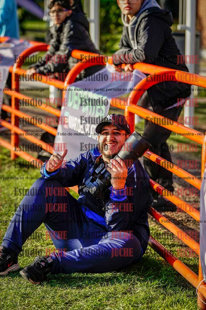 Fotos de algunos extras y podios del día 3