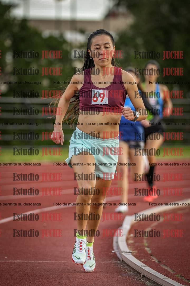 Fotos de los 1500 m llanos de mujeres