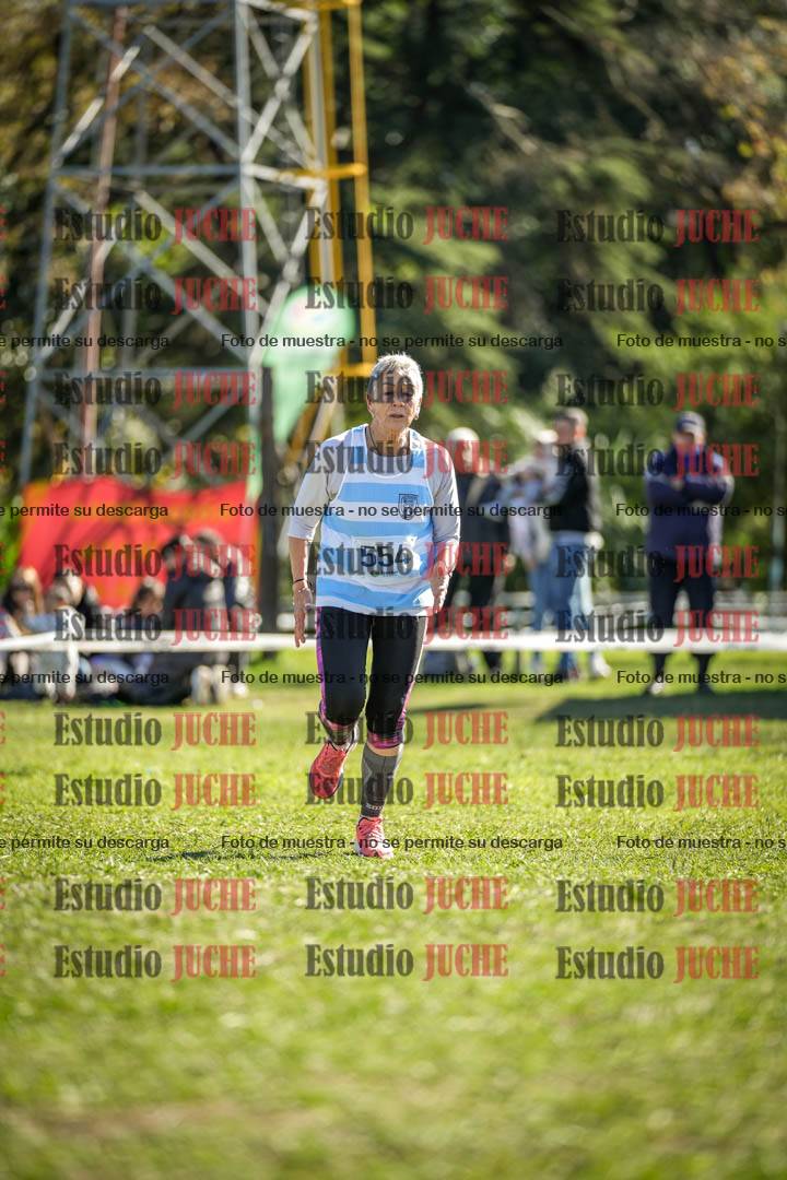 Fotos de la llegada del cross de 1500 m