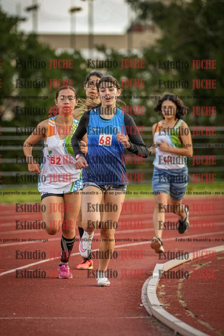 Fotos de los 1500 m llanos de mujeres