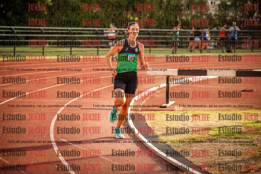 Fotos de los 5000 m llanos de mujeres y varones