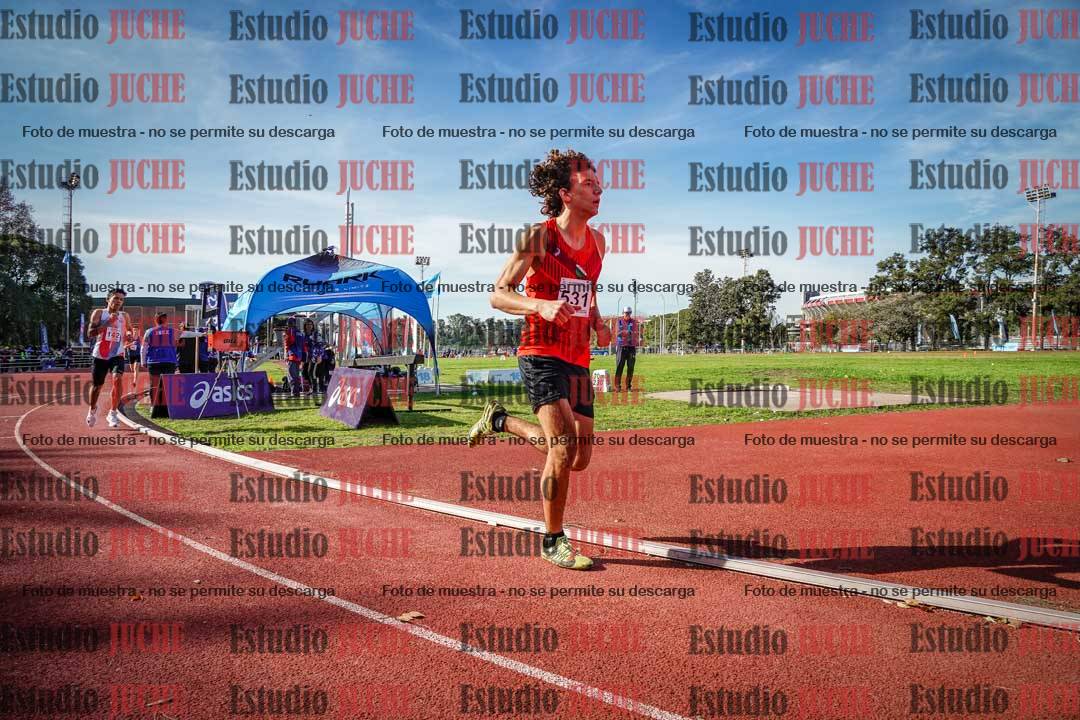 Fotos de los 1500 m de varones - decatlón 10
