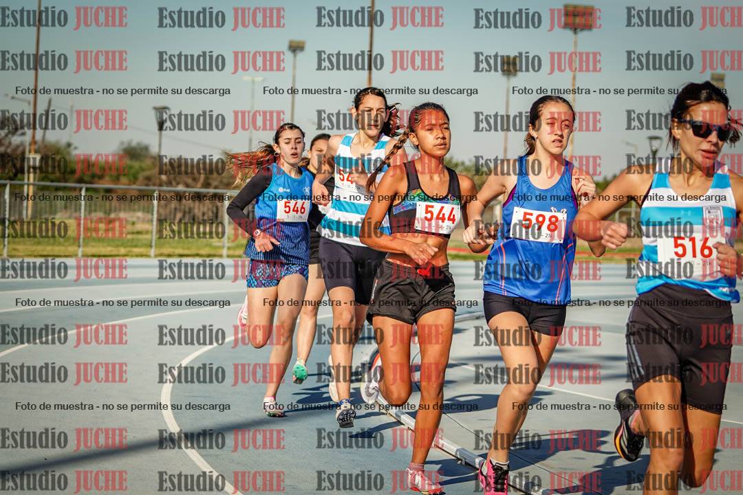 Fotos de los 1500 m llanos de mujeres
