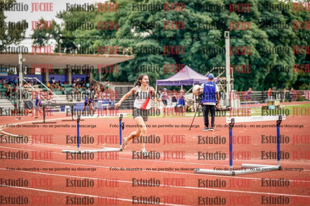 Fotos de los 400 m con vallas de mujeres