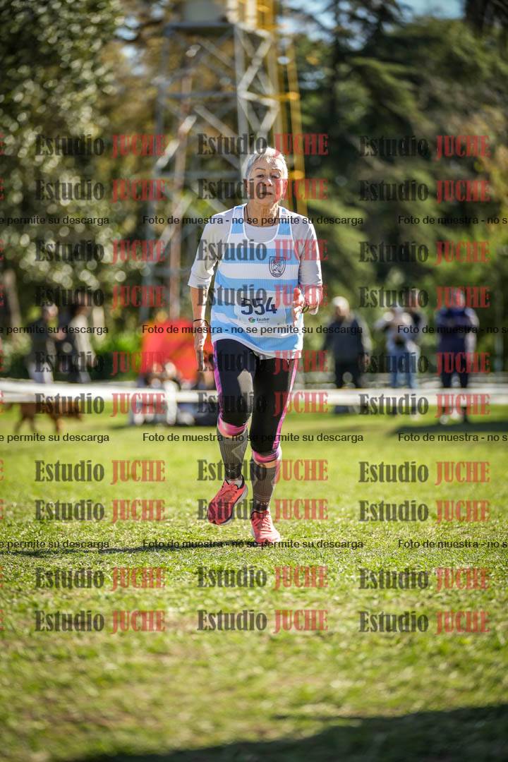 Fotos de la llegada del cross de 1500 m