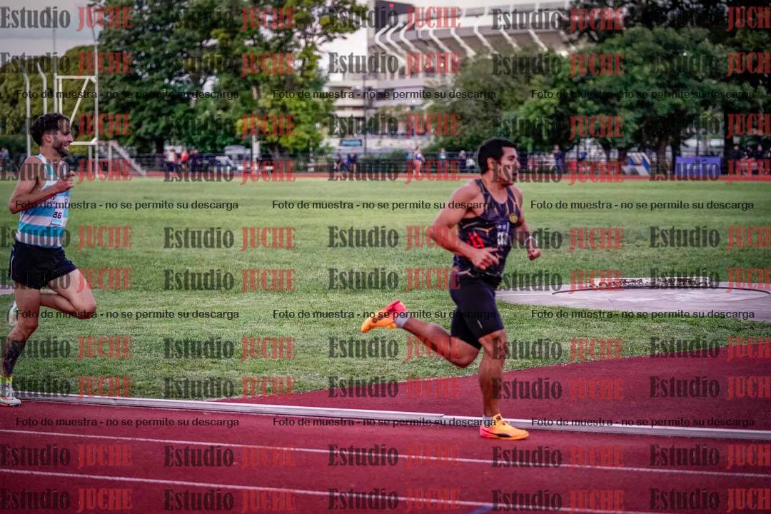 Fotos de los 1500 m llanos de varones