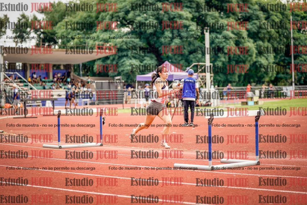 Fotos de los 400 m con vallas de mujeres