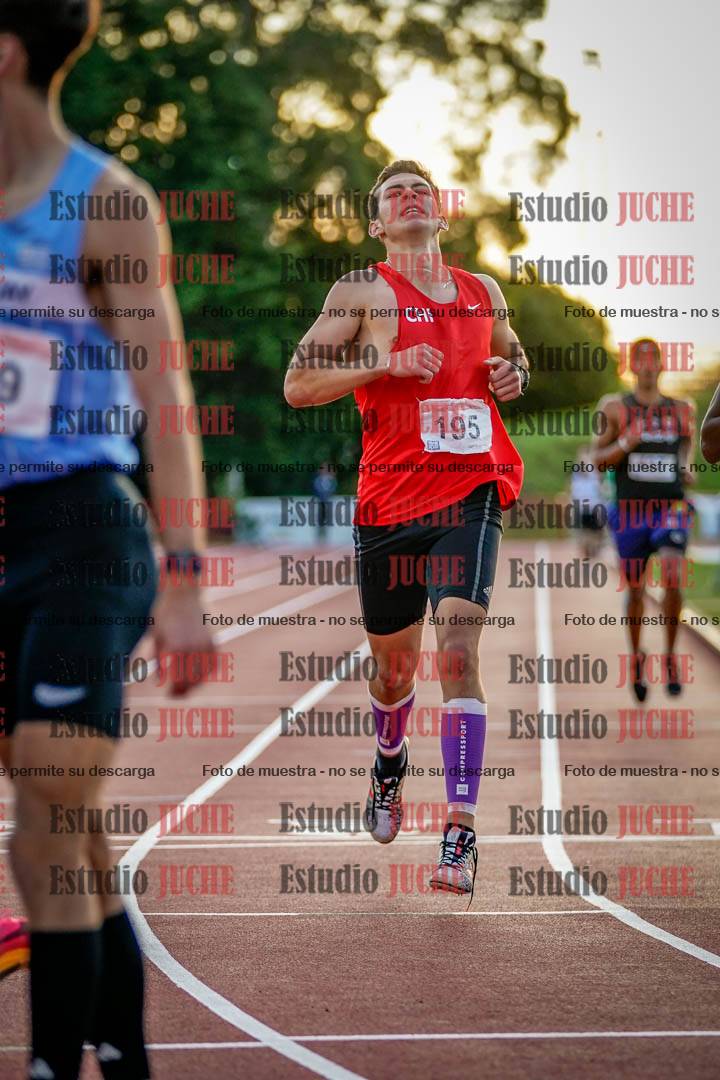 Fotos de los 1500 m llanos de varones - deca 10
