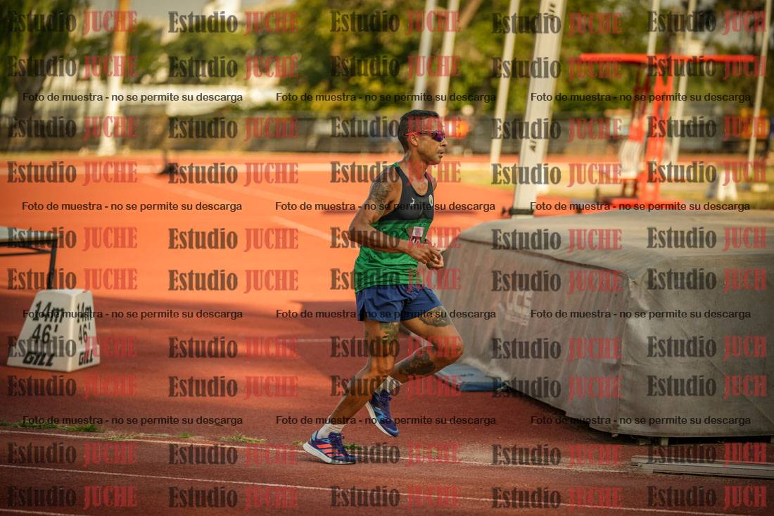 Fotos de los 5000 m llanos de mujeres y varones