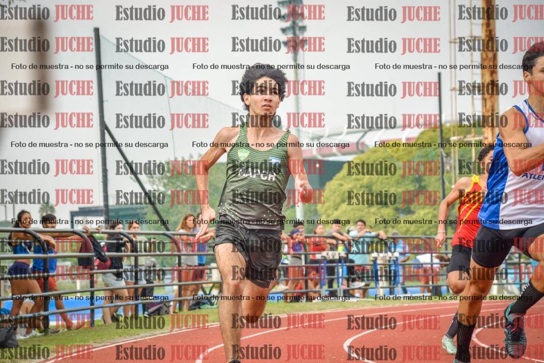 Fotos de los 200 m llanos de varones