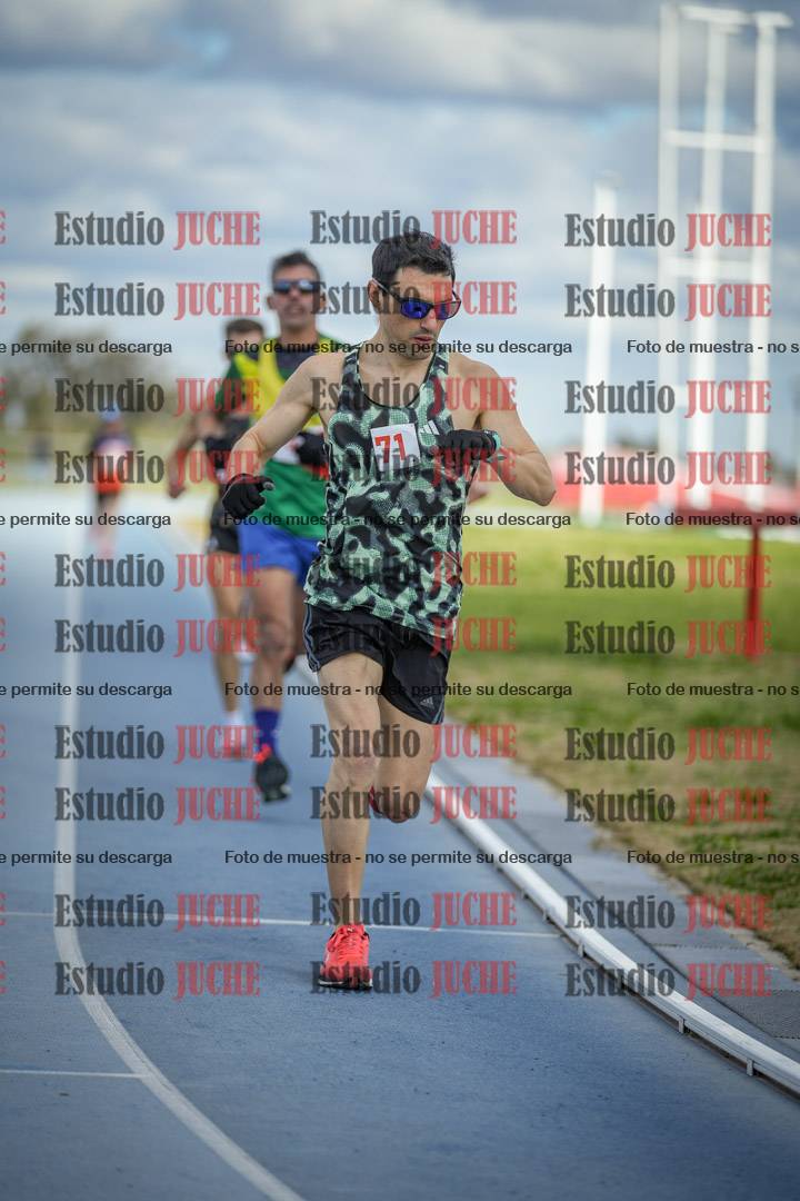 Fotos de los 5000 m llanos de varones
