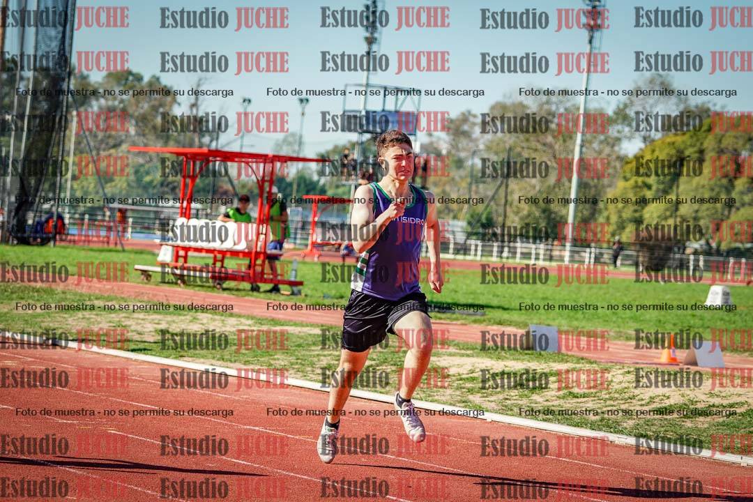 Fotos de los 400 m llanos de varones