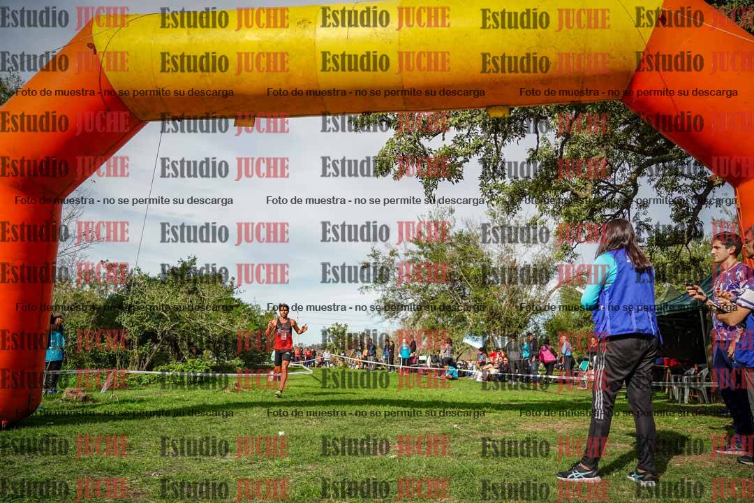 Fotos de la llegada del cross de 8000 m