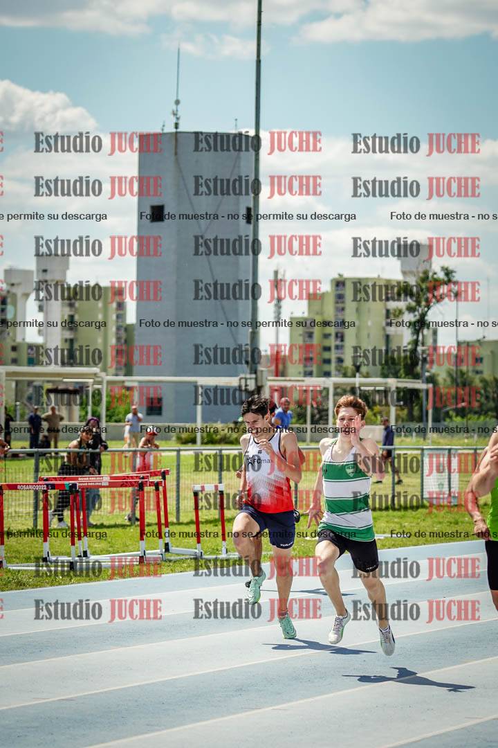 Fotos de los 400 m llanos de varones