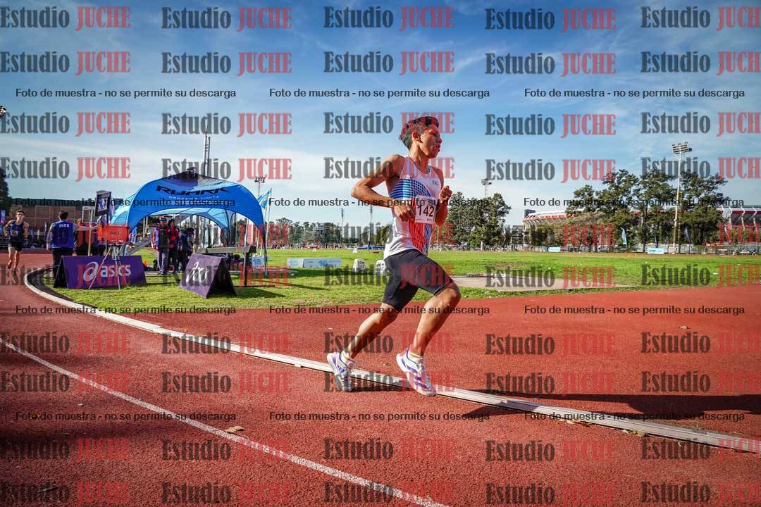 Fotos de los 1500 m de varones - decatlón 10