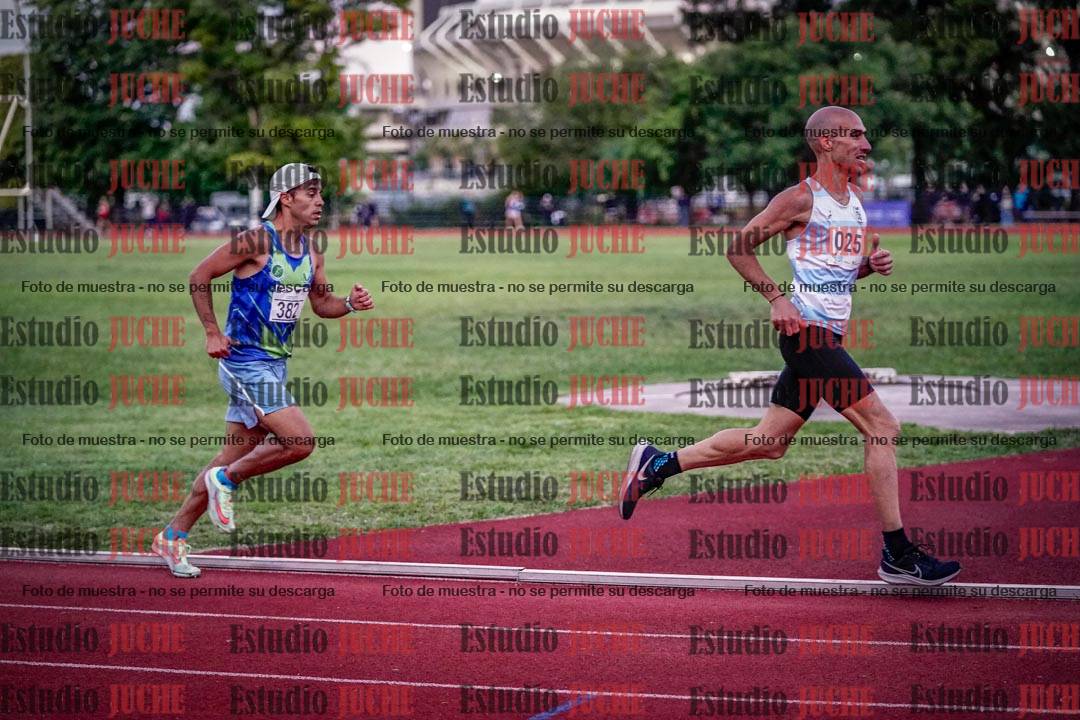 Fotos de los 1500 m llanos de varones