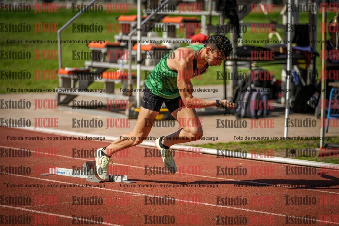 Fotos de los 400 m llanos de varones