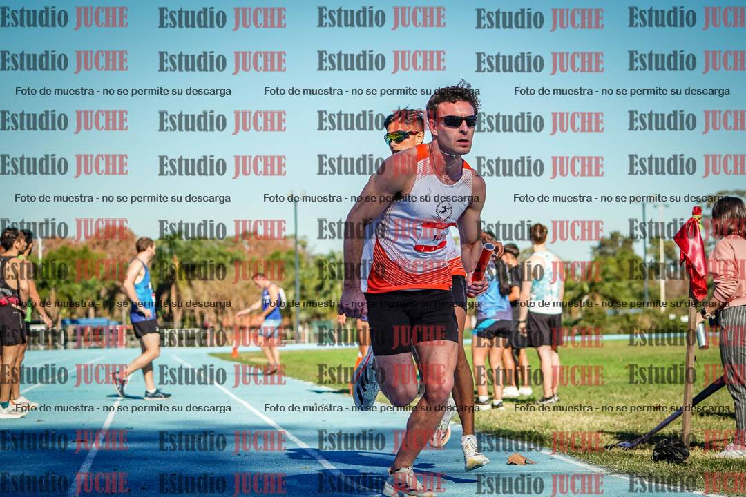 Fotos durante los relevos