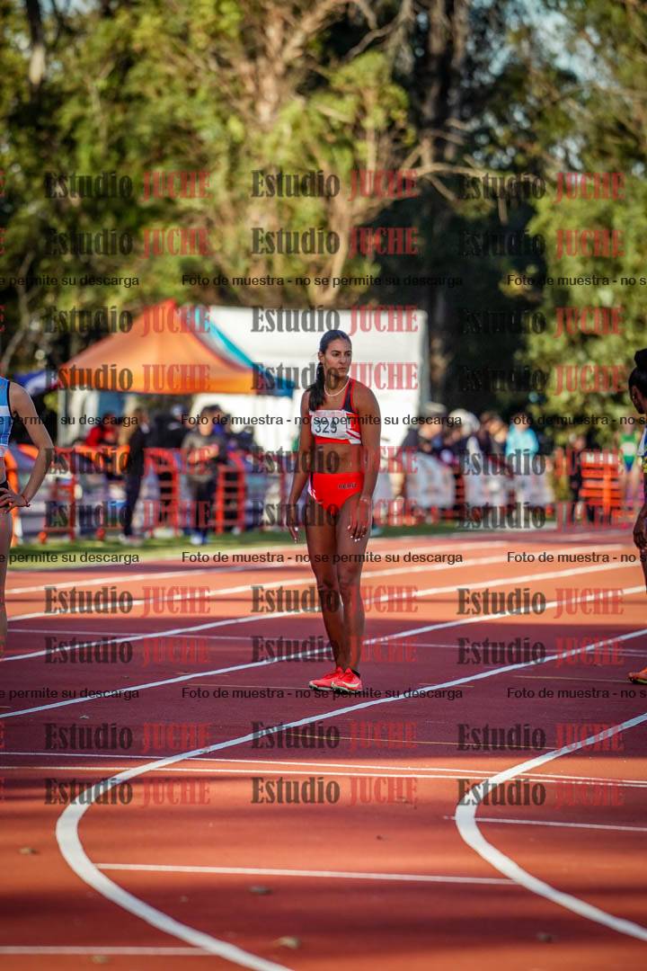 Fotos de los relevos 4x100 m de mujeres